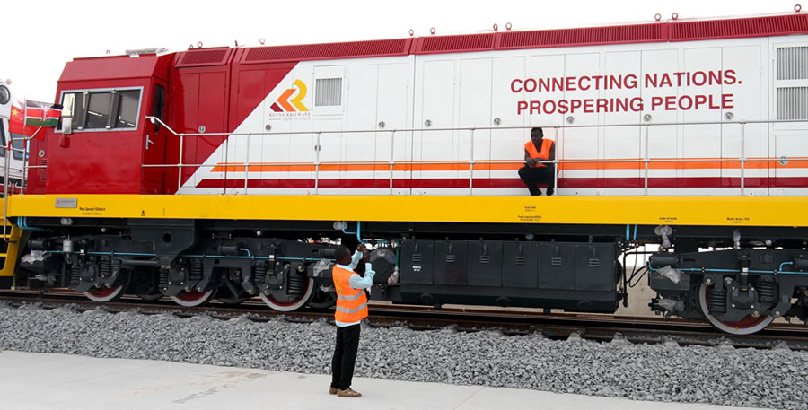 Kenya receives first batch of Chinese-made trains