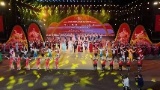 GLOBALink | Cross-border Spring Festival gala held between China, Vietnam