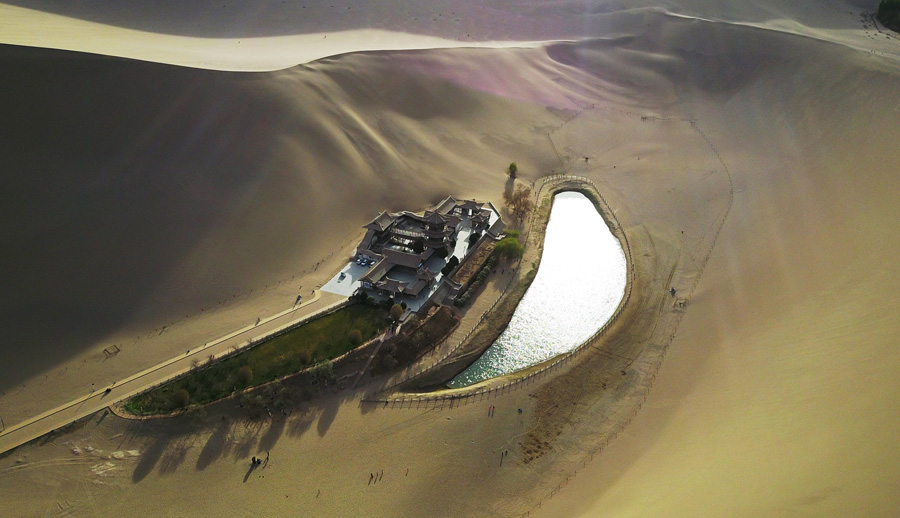 Dunhuang sees surge in tourism thanks to B&R Initiative