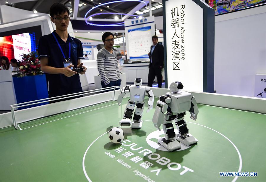 China's largest hi-tech fair opens in Shenzhen