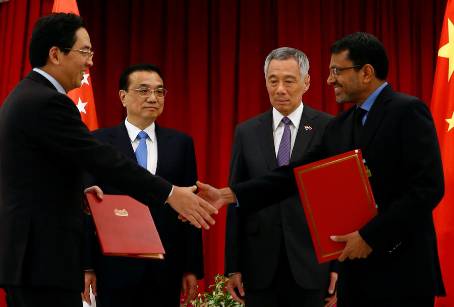 China, Singapore agree to upgrade free trade pact