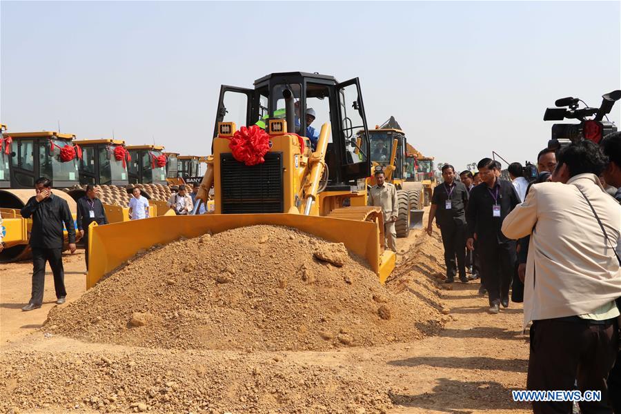 2-bln-USD Chinese-invested expressway to play vital role to boost Cambodia's economy
