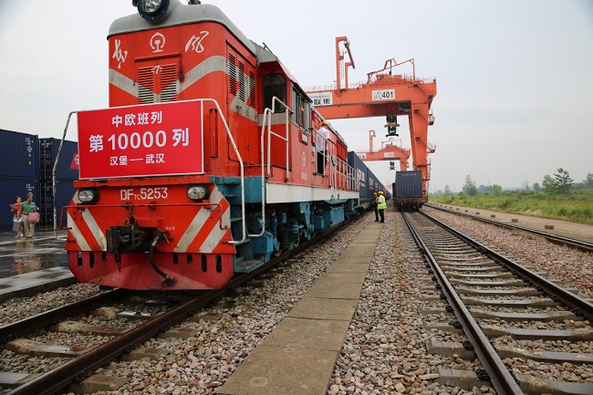 Wuhan sees 800th freight train depart for Europe