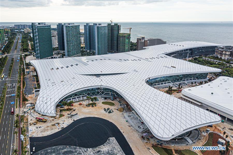 Hainan Int'l Convention and Exhibition Center (2nd-phase) project under construction