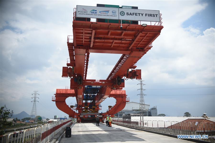 Girder erection of whole Jakarta-Bandung High Speed Railway ongoing