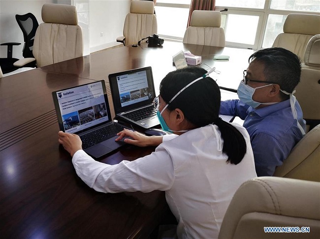 Chinese medical team holds online training for Angolan medical practitioners