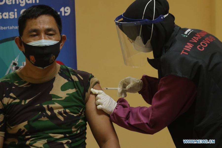 Indonesia starts massive COVID-19 vaccination drive with Sinovac jabs