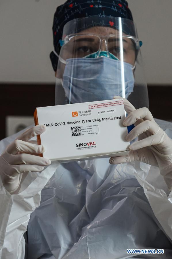 Indonesia starts massive COVID-19 vaccination drive with Sinovac jabs
