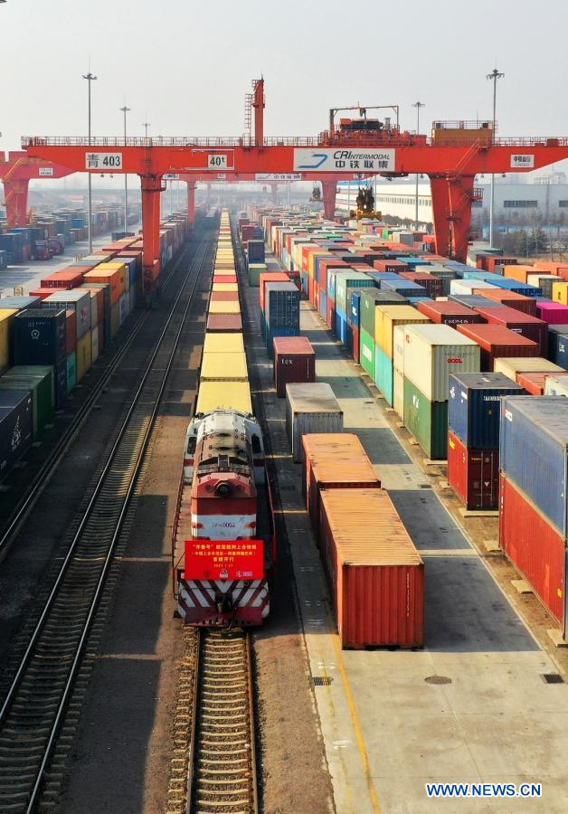 First "Qilu" freight train leaves E China's Jiaozhou for capital of Azerbaijan