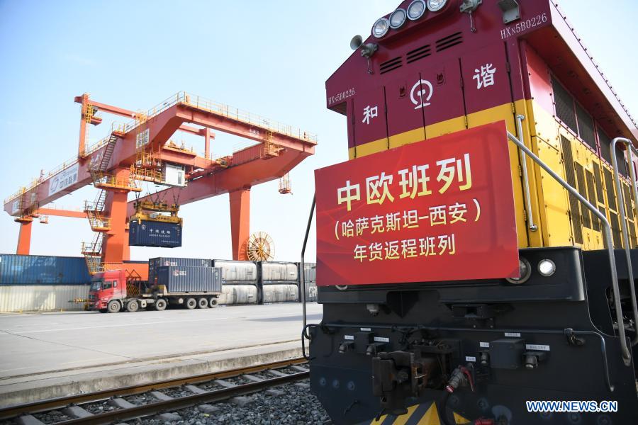 China-Europe freight train from Kazakhstan arrives in Xi'an