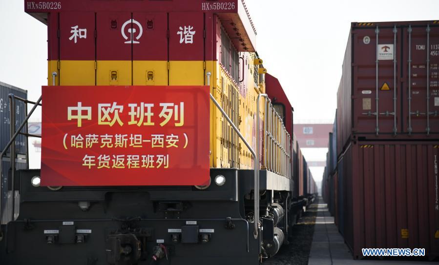 China-Europe freight train from Kazakhstan arrives in Xi'an