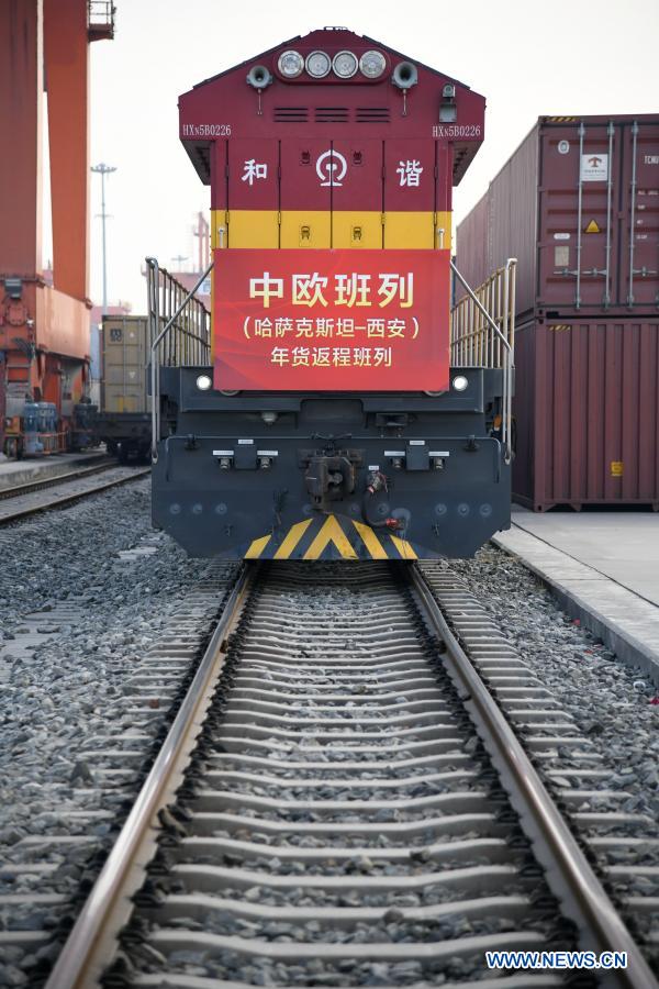 China-Europe freight train from Kazakhstan arrives in Xi'an