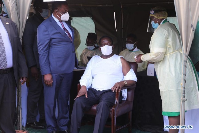 Zimbabwean president gets first shot of China's Sinovac vaccine