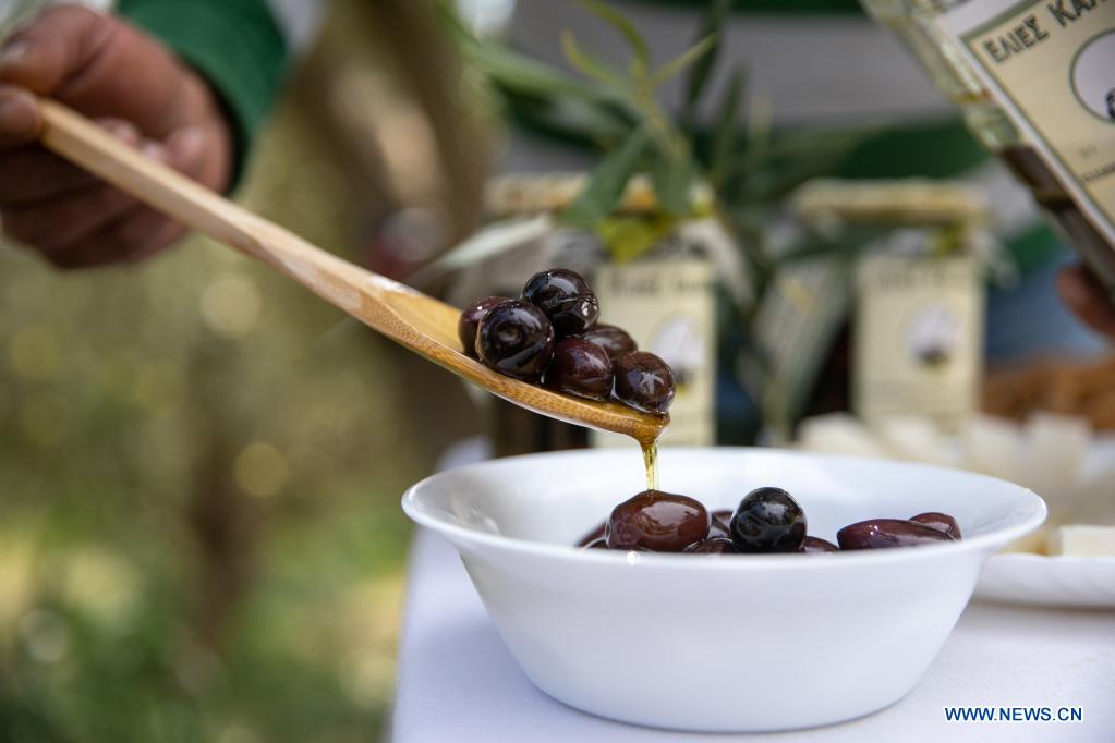 Producers of Greece's Kalamata olives seek to conquer China as next big market