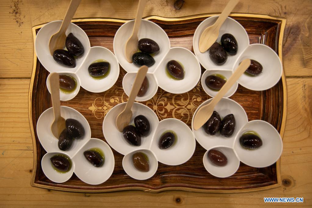 Producers of Greece's Kalamata olives seek to conquer China as next big market