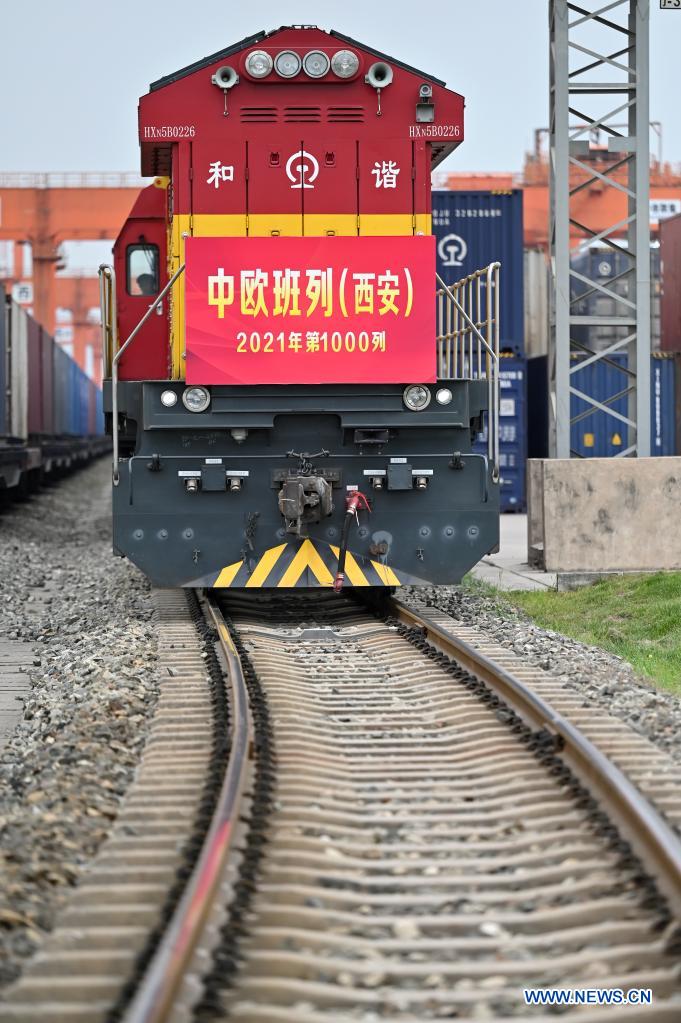 Xi'an sees 1,000 China-Europe freight train trips this year