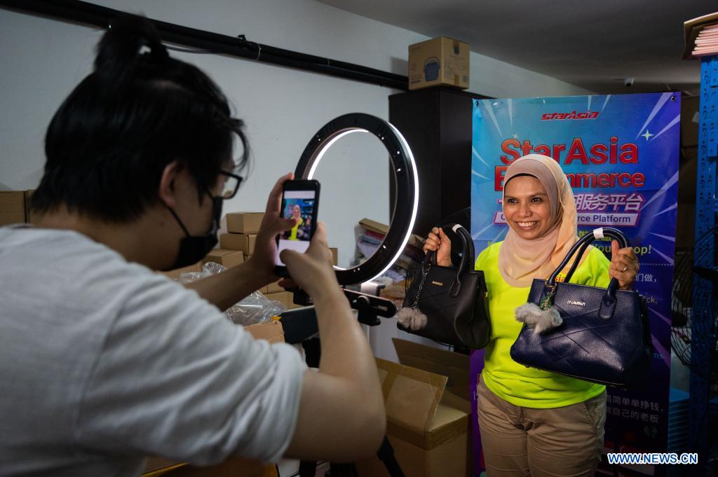 Malaysian entrepreneur's e-commerce dream from China turns into reality