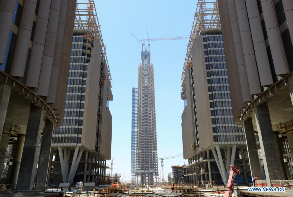 China-built tallest skyscraper in Africa topped out in Egypt's new capital