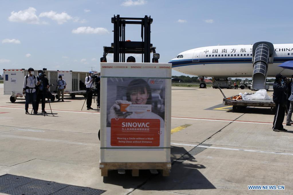 Cambodia receives another batch of China's Sinovac COVID-19 vaccine