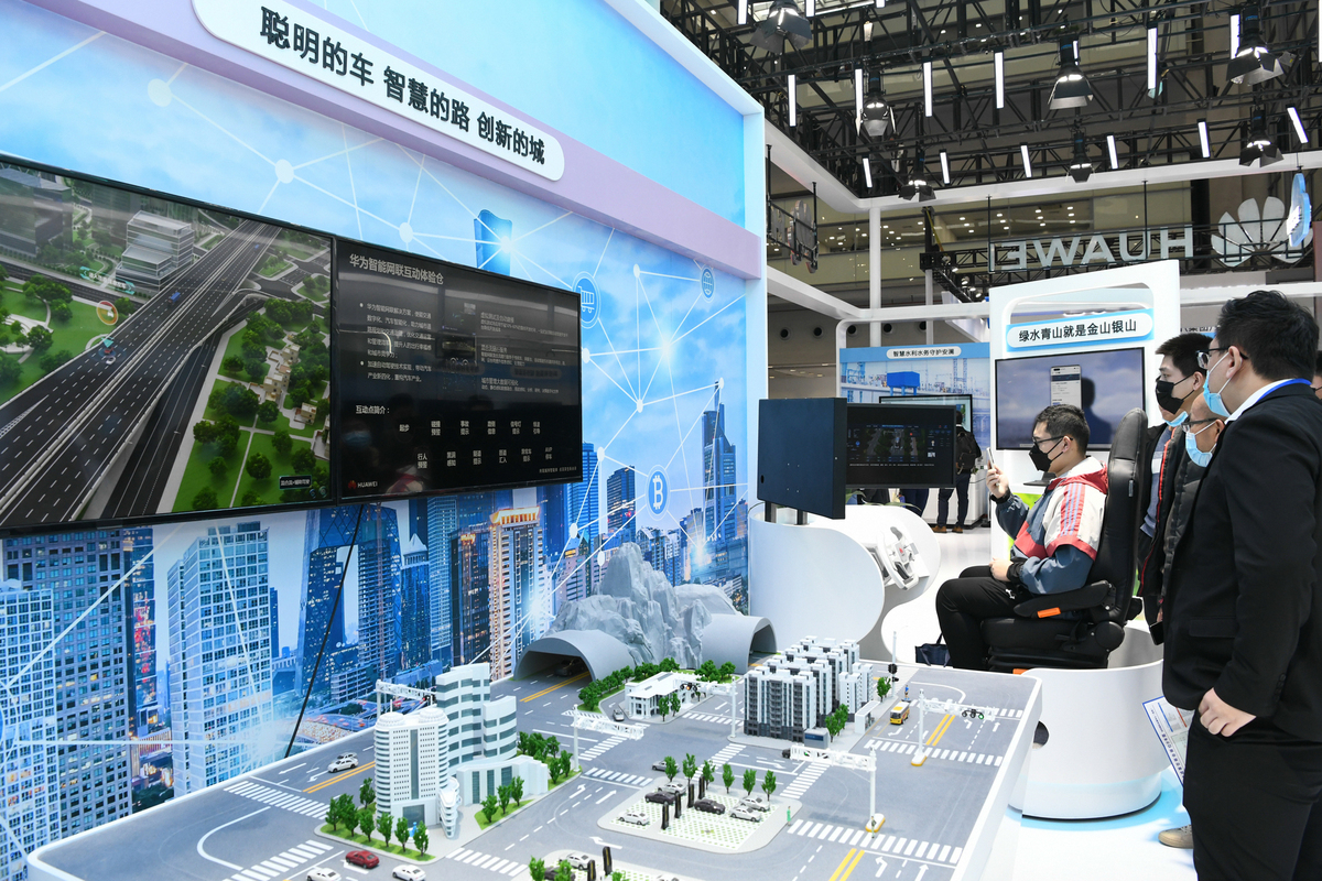 High-Tech Fair 2021 kicks off in S China