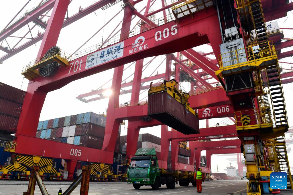 Rizhao Port in E China's Shandong makes good start