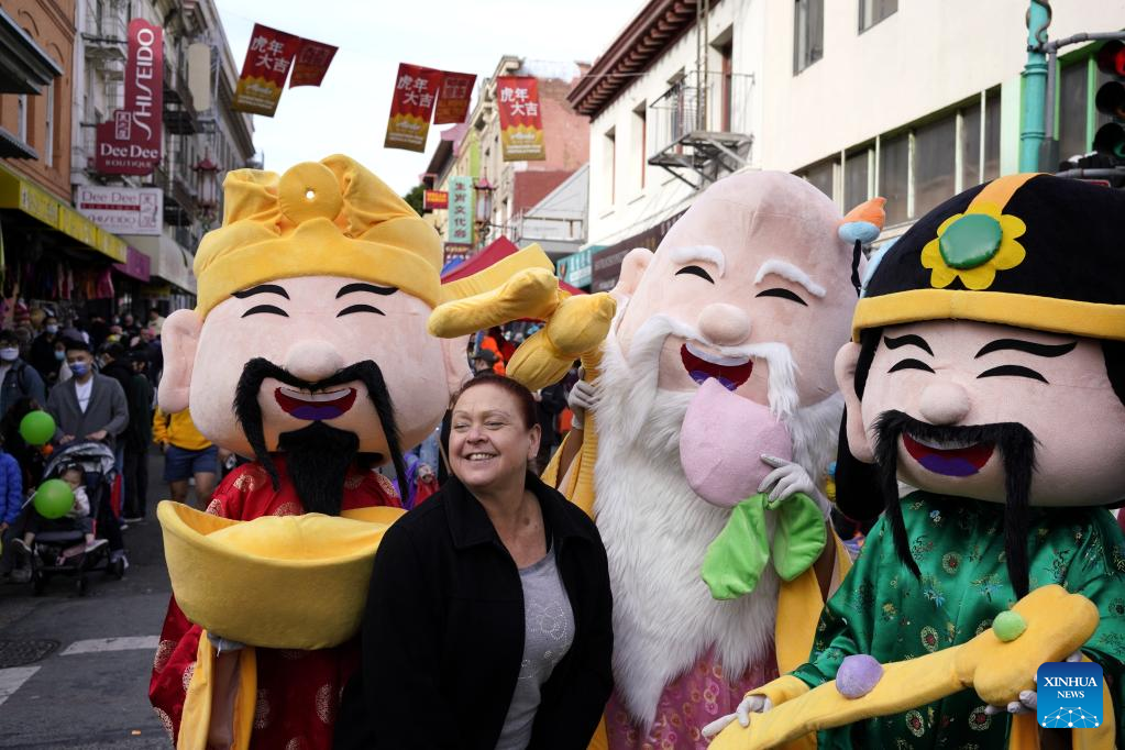 People visit China town's weekend market in San Francisco