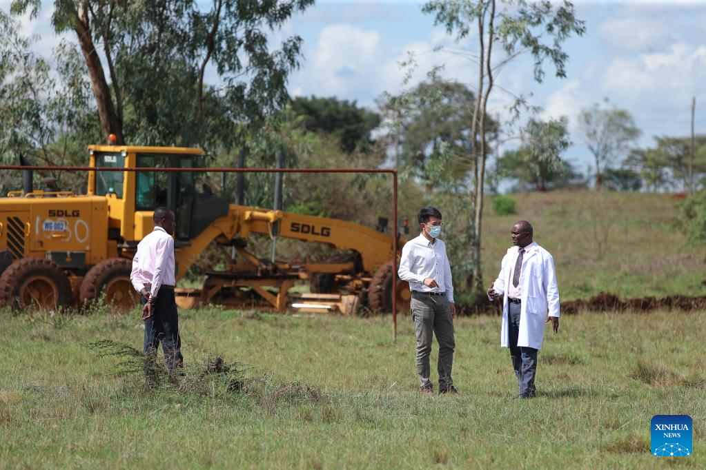 Chinese youth in Nairobi, Kenya