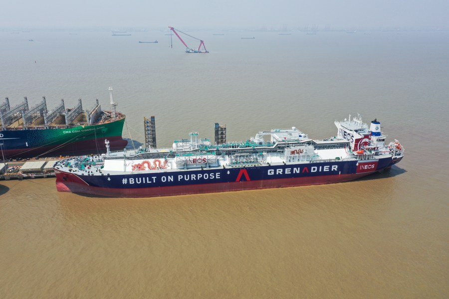 China's shipbuilding sector continues to lead in global market