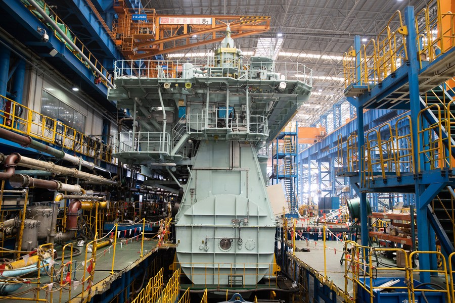 China's shipbuilding sector continues to lead in global market