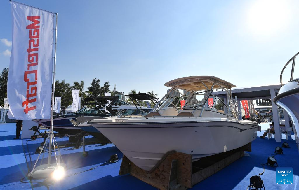 Yacht show held during 2nd China International Consumer Products Expo in Haikou