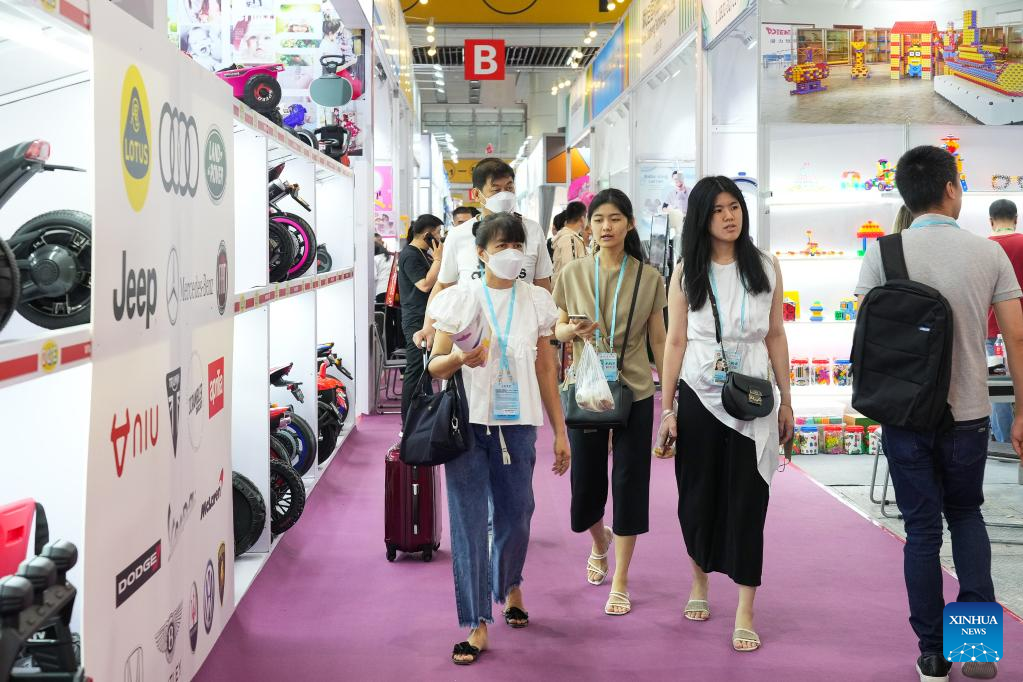 Canton Fair provides Indonesian clients opportunity to purchase products made in China