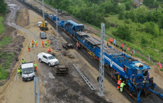 Full-scale track-laying starts on Hungarian segment of Hungary-Serbia railway